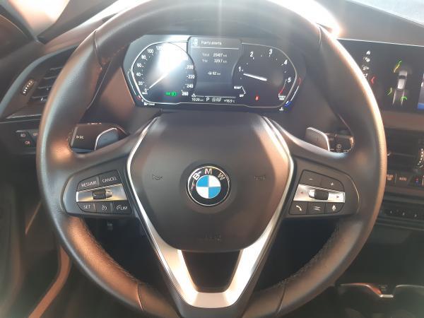 BMW 118 2.0 AT año 2021