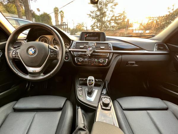 BMW 320 I SPORT LCI 2.0 TWIN TURB año 2017