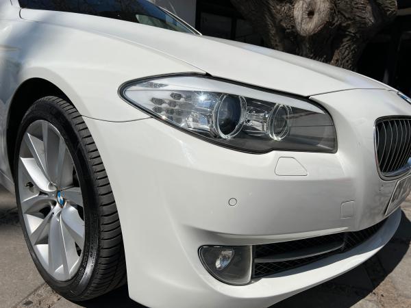 BMW 550IA 4.4 año 2011