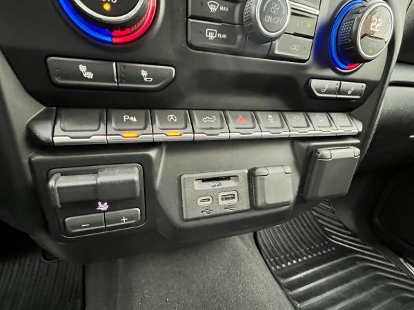 Chevrolet Silverado Z71 TRAIL BOSS 5.3 4X4 año 2019