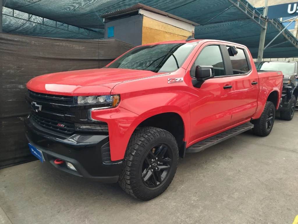 Chevrolet Silverado 5.3 LT TRAILBOSS Z71 4X4
