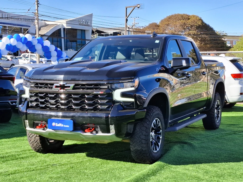 Chevrolet Silverado 6.2 ZR2 4X4 AT 4P