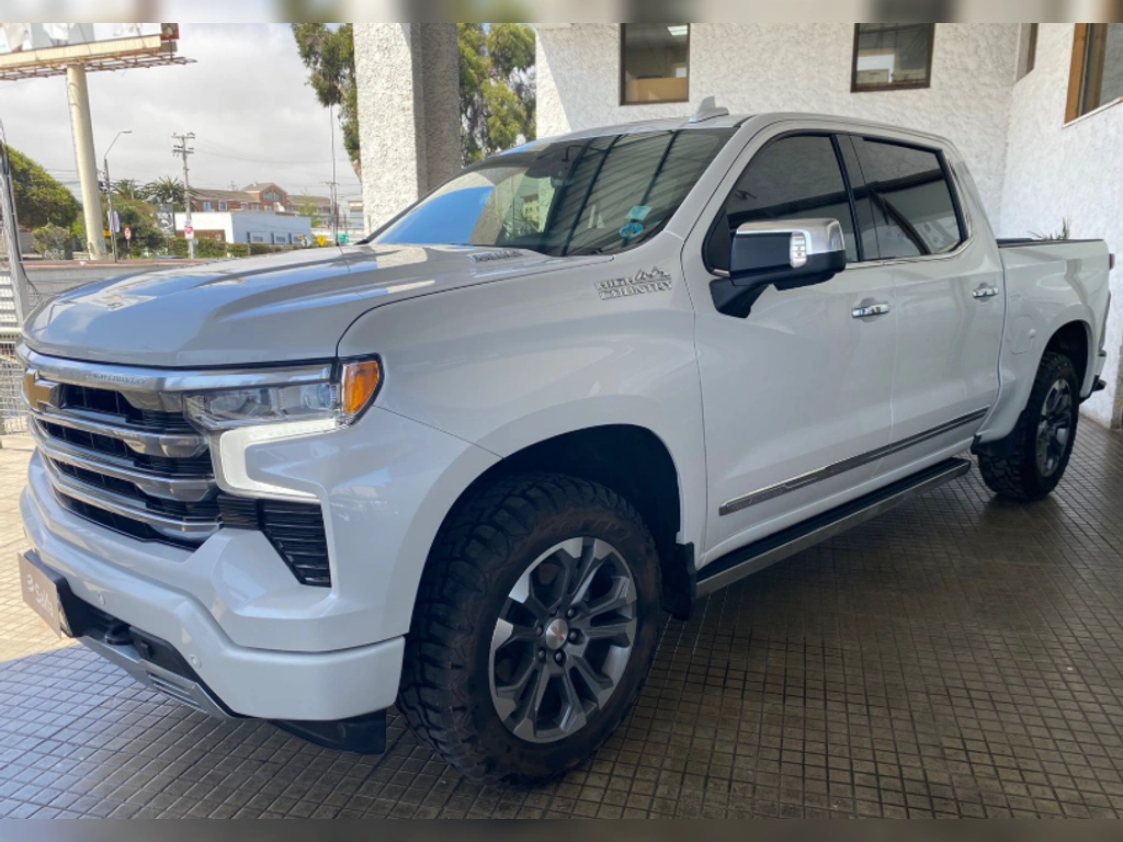 Chevrolet Silverado 3.0 HIGH COUNTRY 4X4 AT 4