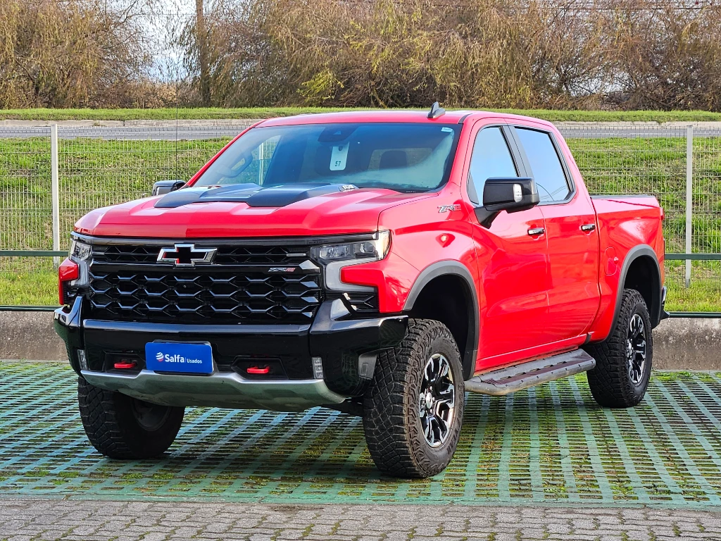 Chevrolet Silverado 6.2 ZR2 4X4 AT 4P