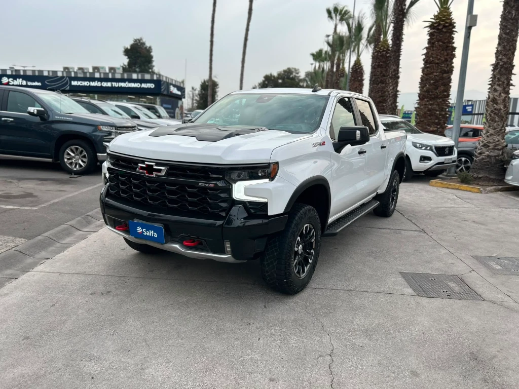 Chevrolet Silverado 6.2 ZR2 4X4 AT 4P