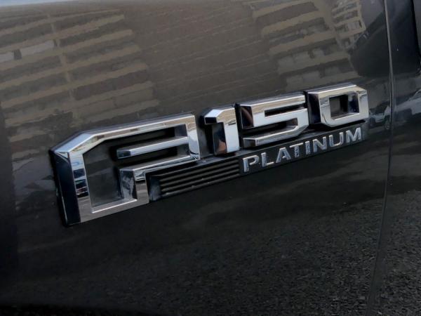 Ford F-150 PLATINUM 4X4 3.5 año 2017