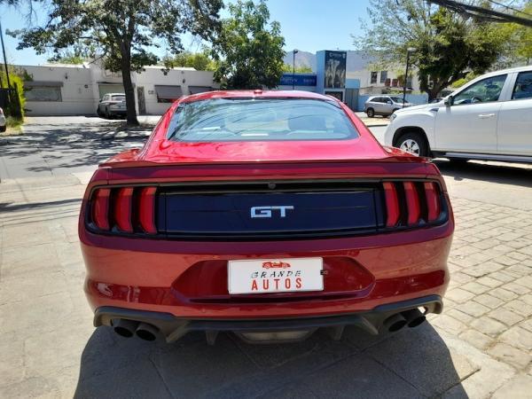 Ford Mustang GT 5.0 año 2020