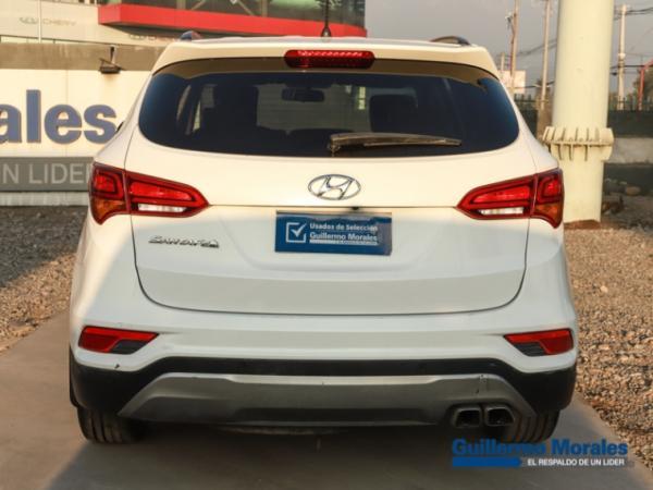 Hyundai Santa Fe DM 2.4 GLS 2WD MT año 2017