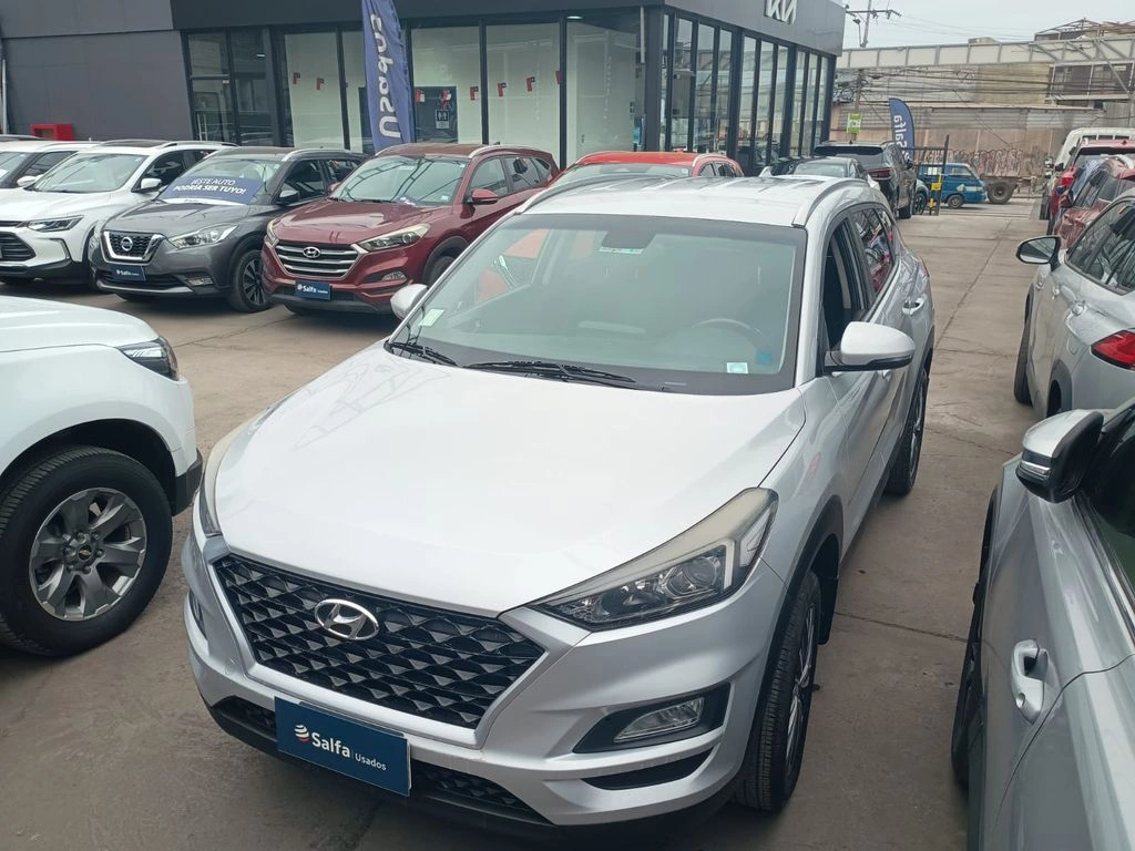 Hyundai Tucson 2.0 VALUE 2WD FL MT 5P