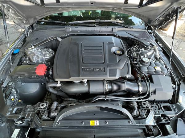 Jaguar XE P250 SE 2.0 Turbo año 2020