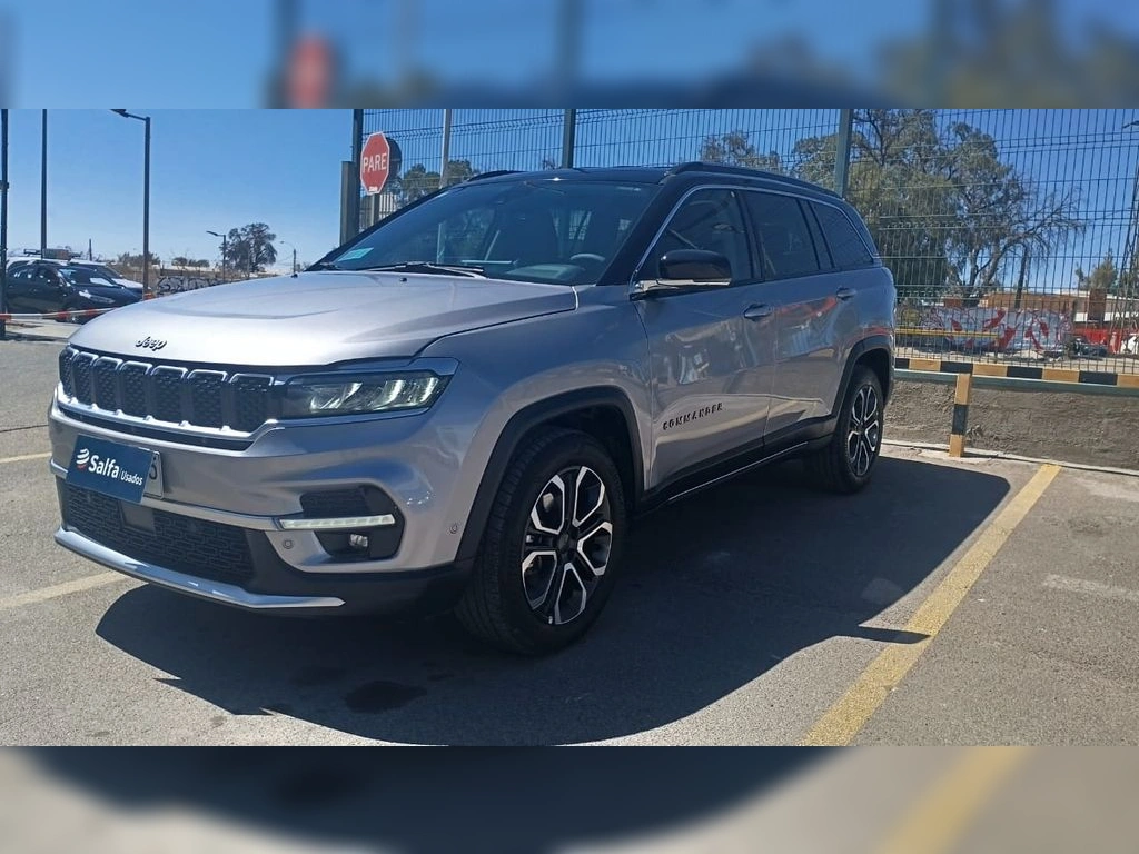 Jeep Commander 1.3T LIMITED T270 4X2 6AT