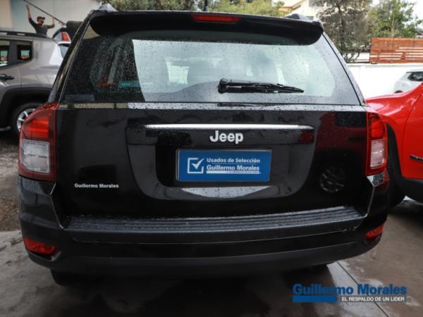 Jeep Compass SPORT 4X4 2.4 AT año 2017