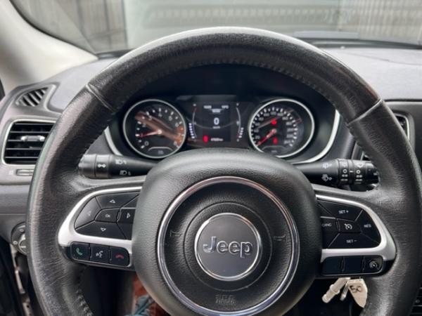 Jeep Compass SPORT 2.4 año 2018