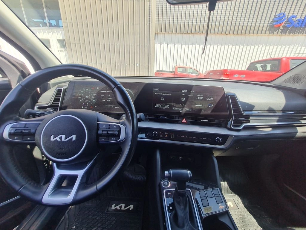 Kia Sportage EX 2.0L DSL 8AT año 2023