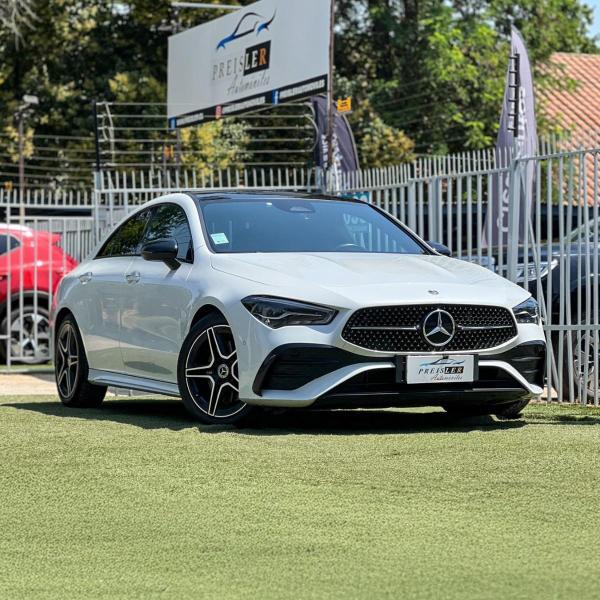 Mercedes-Benz CLA AMG LINE