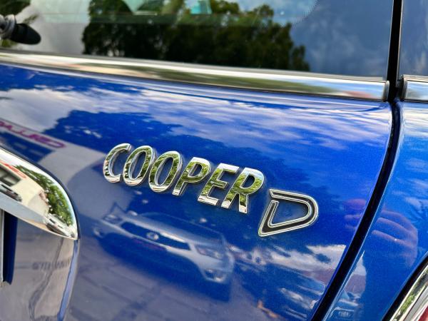 Mini Cooper 1.6 turbo D año 2013