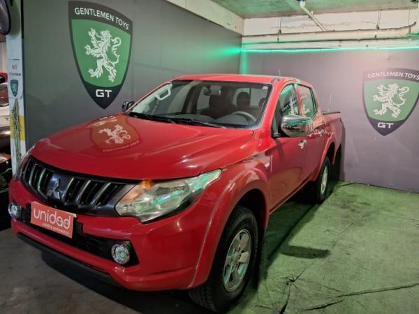 Mitsubishi L-200 KATANA CRT 4X4 2.4