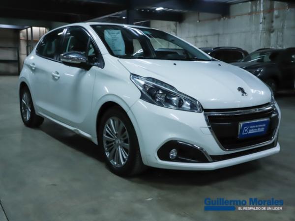 Peugeot 208 ACTIVE HDI 1.6 año 2019