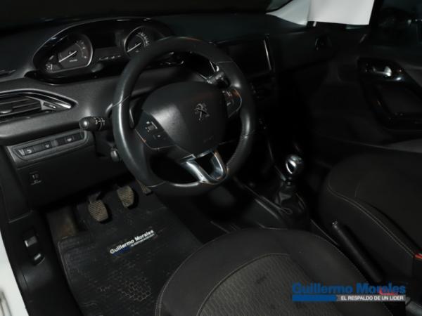 Peugeot 208 ACTIVE HDI 1.6 año 2019