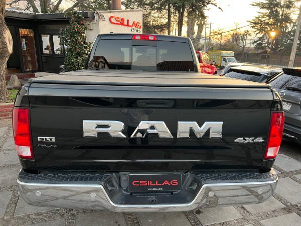 Ram 1500 SLT 4X4 3.6 AT año 2019