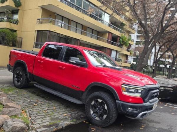 Ram 1500 REBEL CREW 4x4 5.7