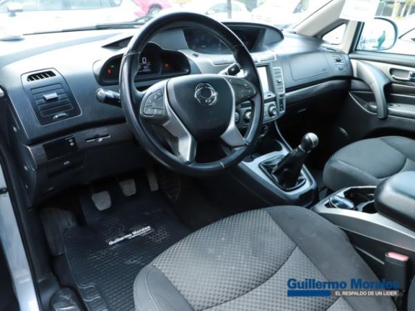 Ssangyong Stavic 2.2 MT 4X2 año 2017