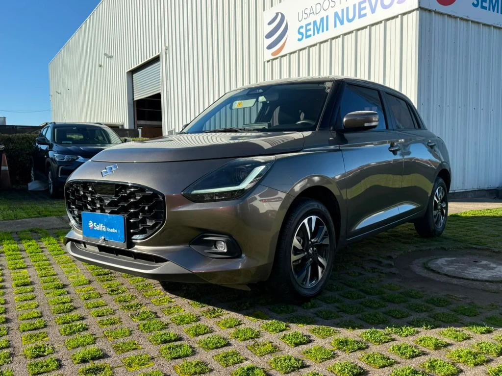 Suzuki Swift  1.2 GLX HYBRID 4X2 HB MT