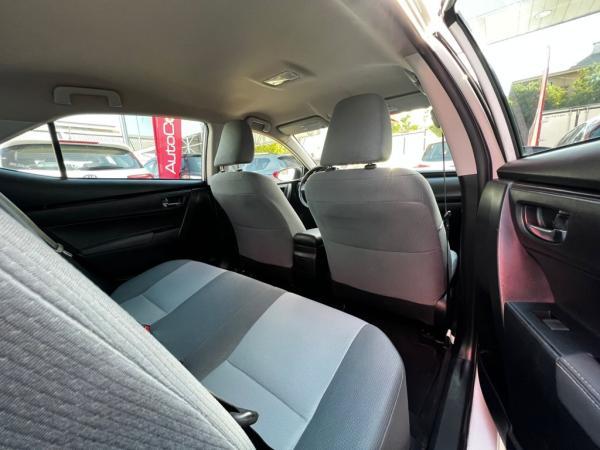 Toyota Corolla Corolla 1.8 GL 6MT año 2017