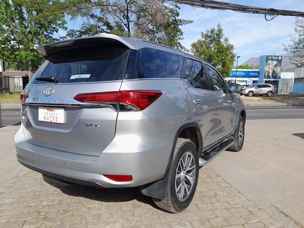 Toyota Fortuner  año 2021