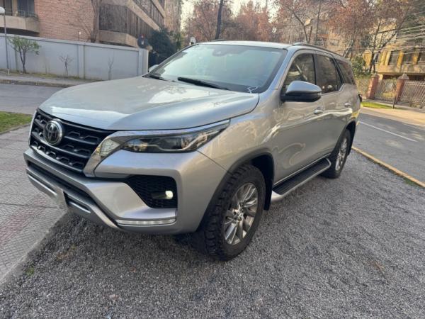 Toyota Fortuner SRX 4X4 2.8 BLINDADA