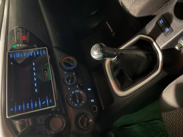 Toyota Hilux SR 4X4 2.4 año 2019