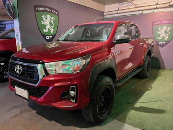 Toyota Hilux SRV 4X4 2.8