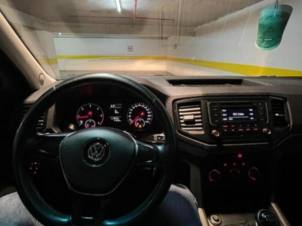Volkswagen Amarok TRENDLINE 4X4 año 2019
