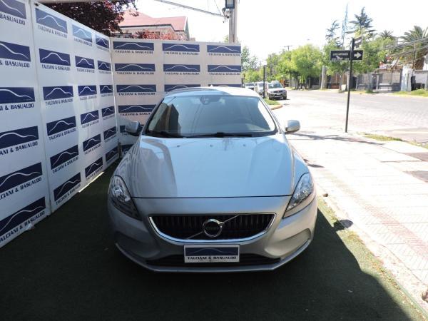 Volvo V40 T3 HB 1.5