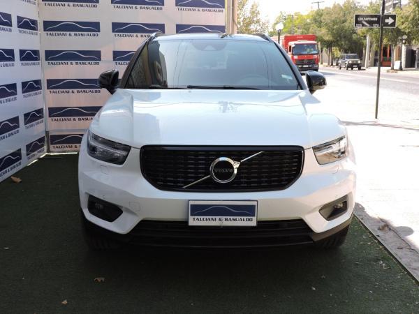 Volvo XC 40 $ 33.950.000